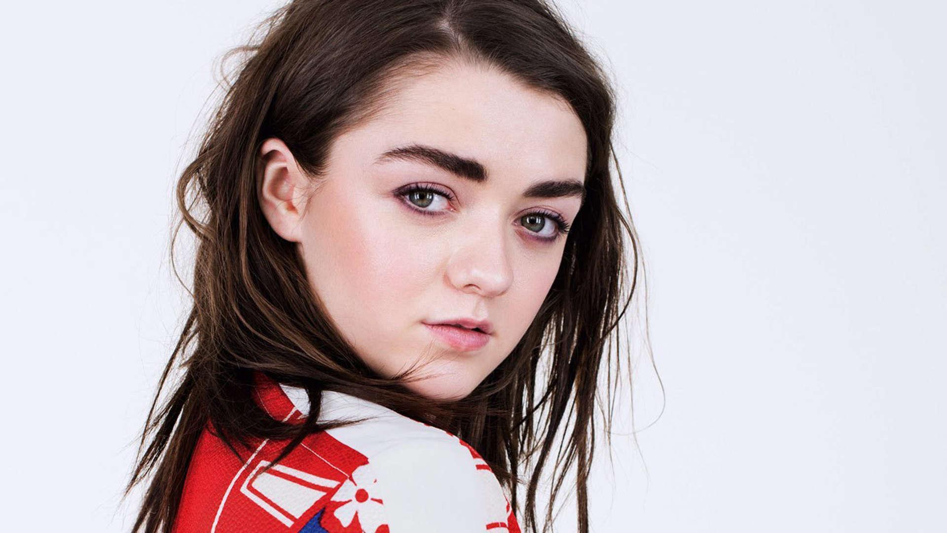 Maisie Williams Monochrome Wallpapers