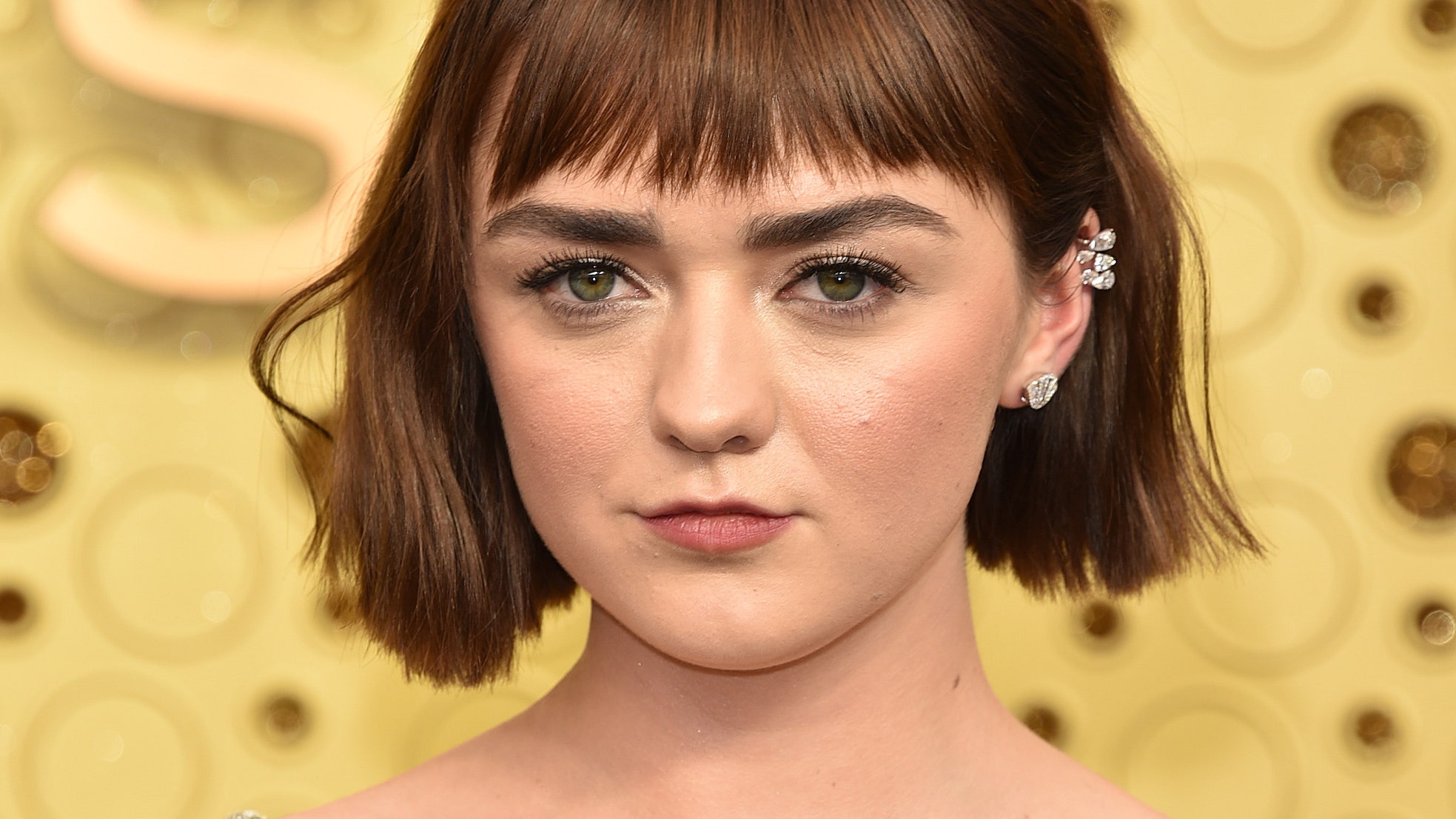 Maisie Williams Purple Hair Style Wallpapers