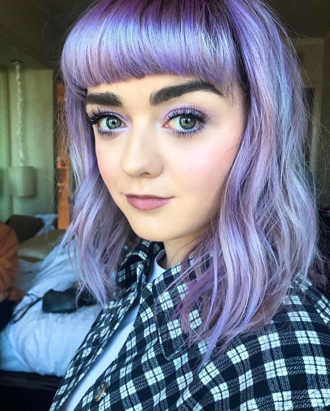 Maisie Williams Purple Hair Style Wallpapers