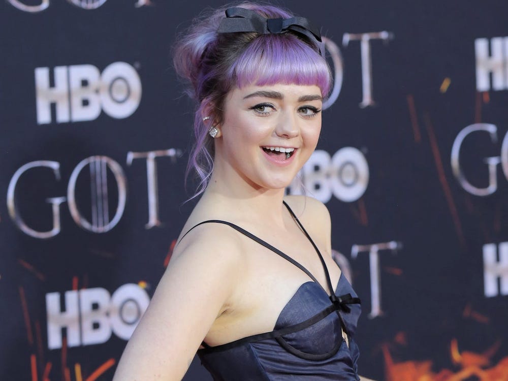 Maisie Williams Purple Hair Style Wallpapers