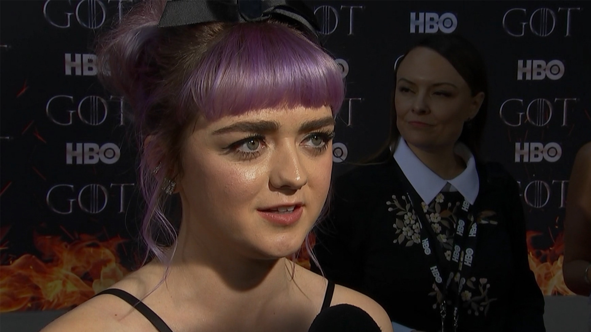 Maisie Williams Purple Hair Style Wallpapers