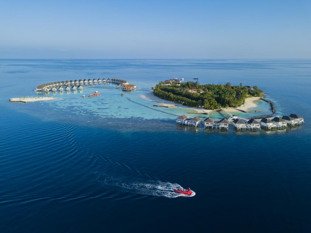 Maldives Central Grande Island Resort Wallpapers