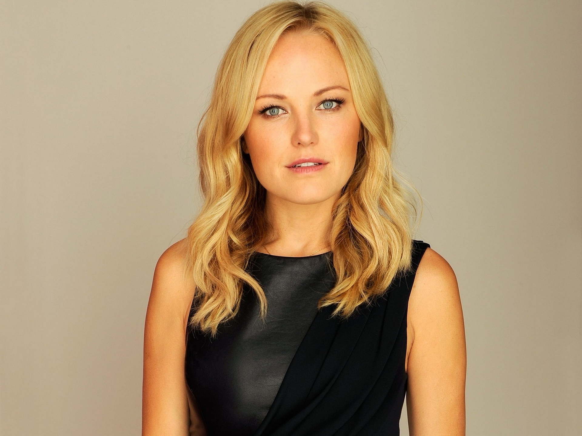 Malin Akerman Wallpapers