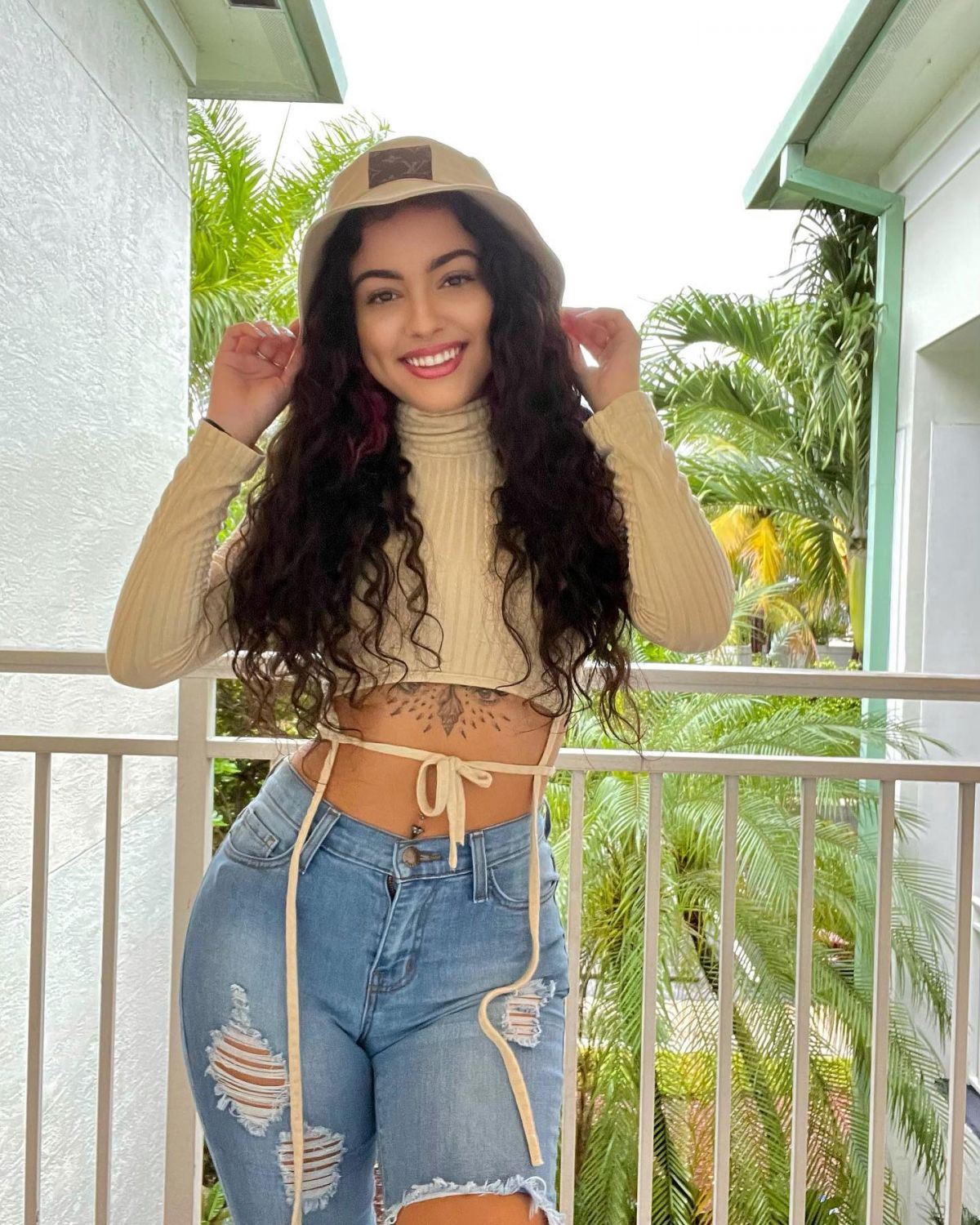 Malu Trevejo Wallpapers