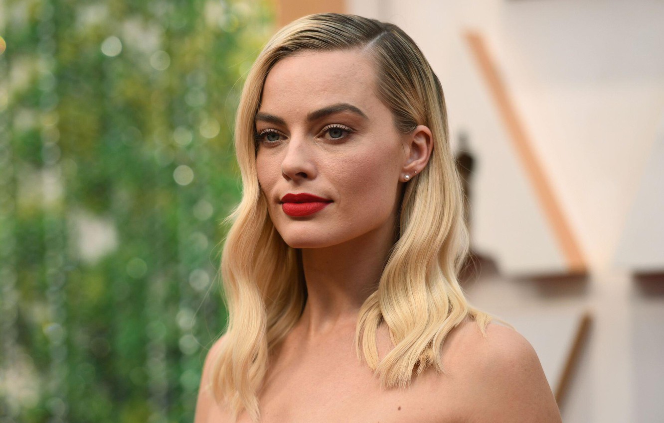 Margot Robbie 2020 Blonde Wallpapers