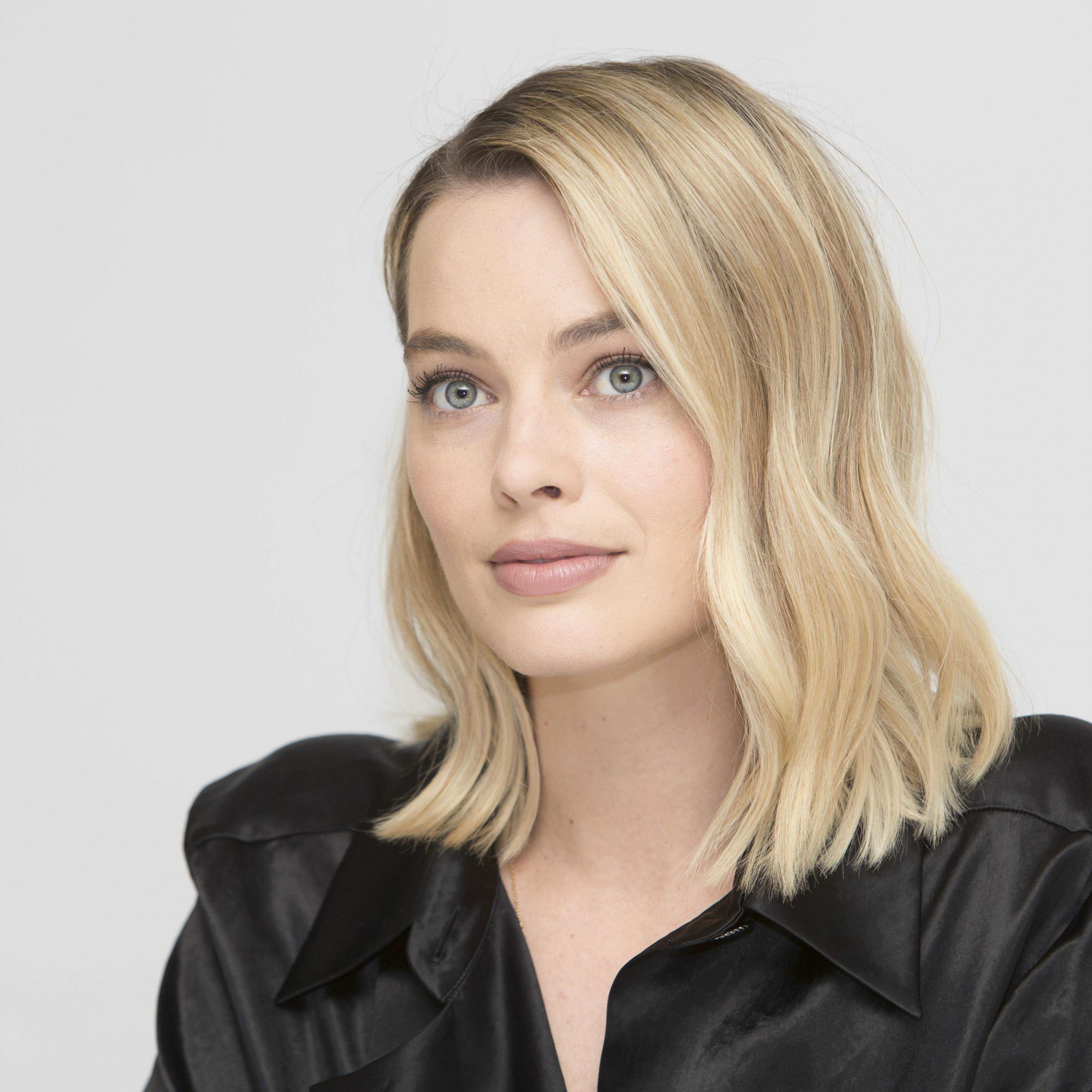 Margot Robbie Australian Blonde Actress Wallpapers