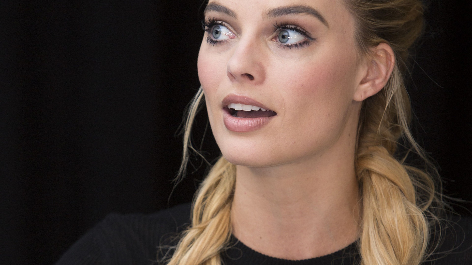 Margot Robbie Face 2020 Wallpapers