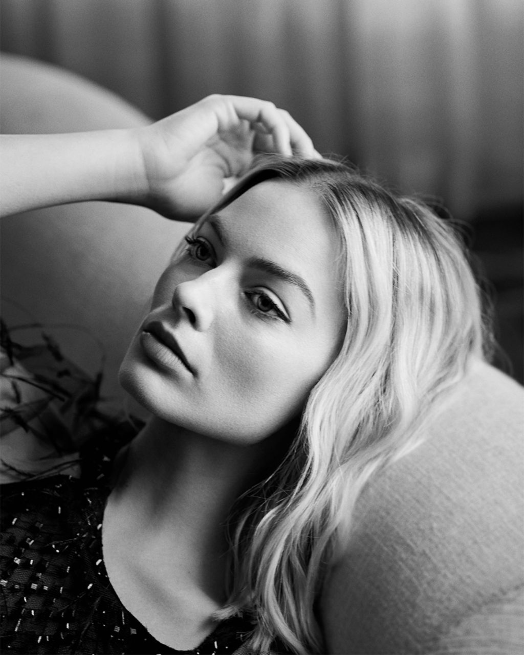 Margot Robbie Monochrome 2017 Wallpapers