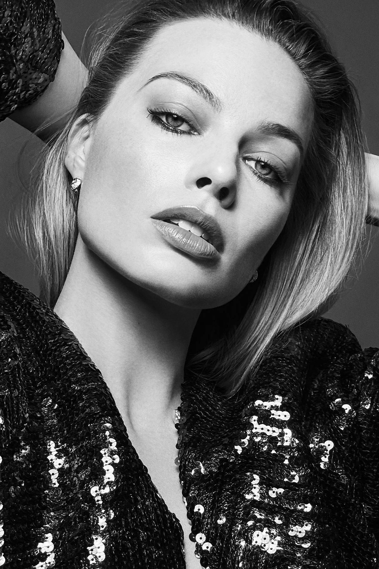 Margot Robbie Monochrome 2021 Wallpapers