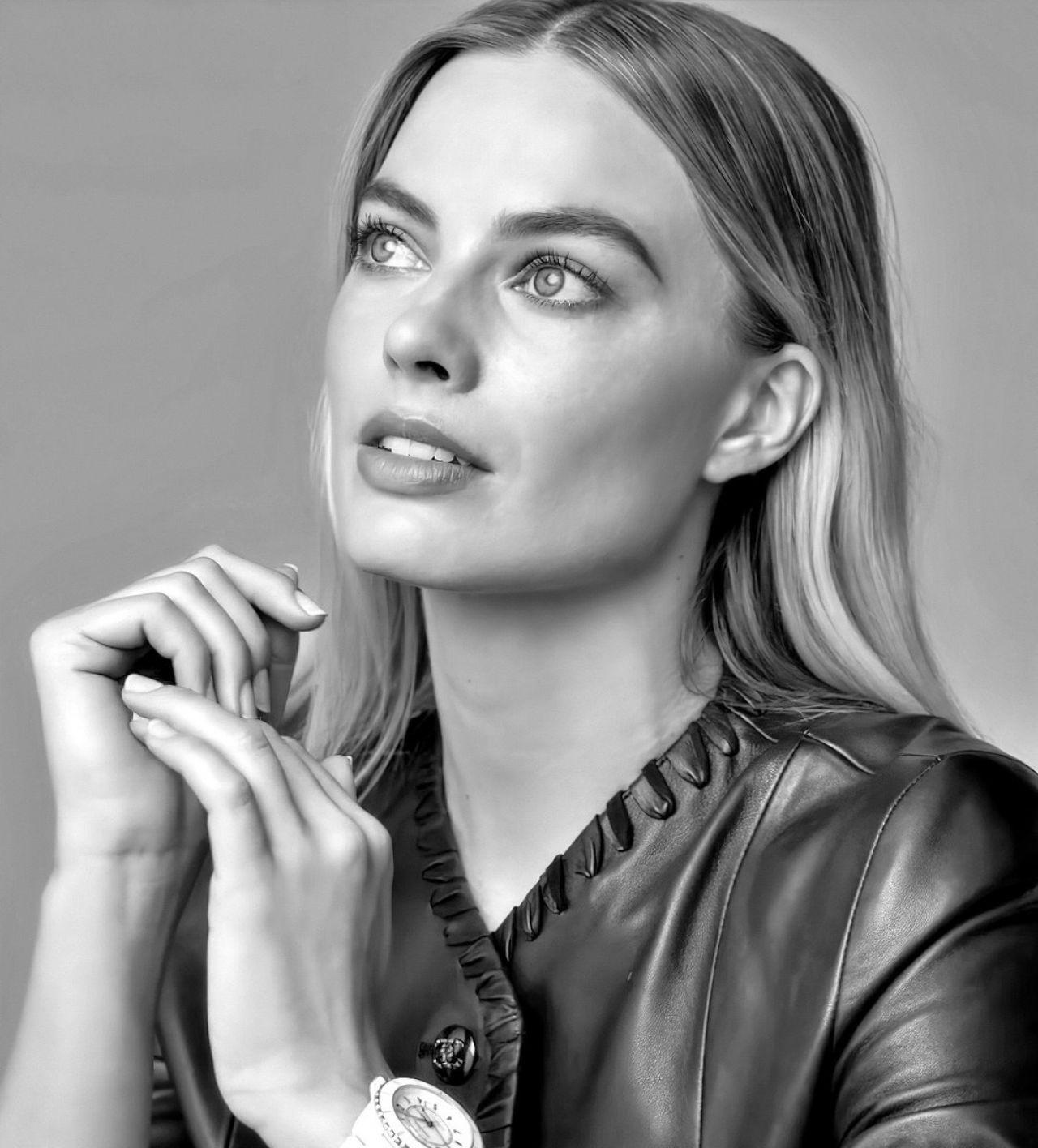 Margot Robbie Monochrome 2021 Wallpapers