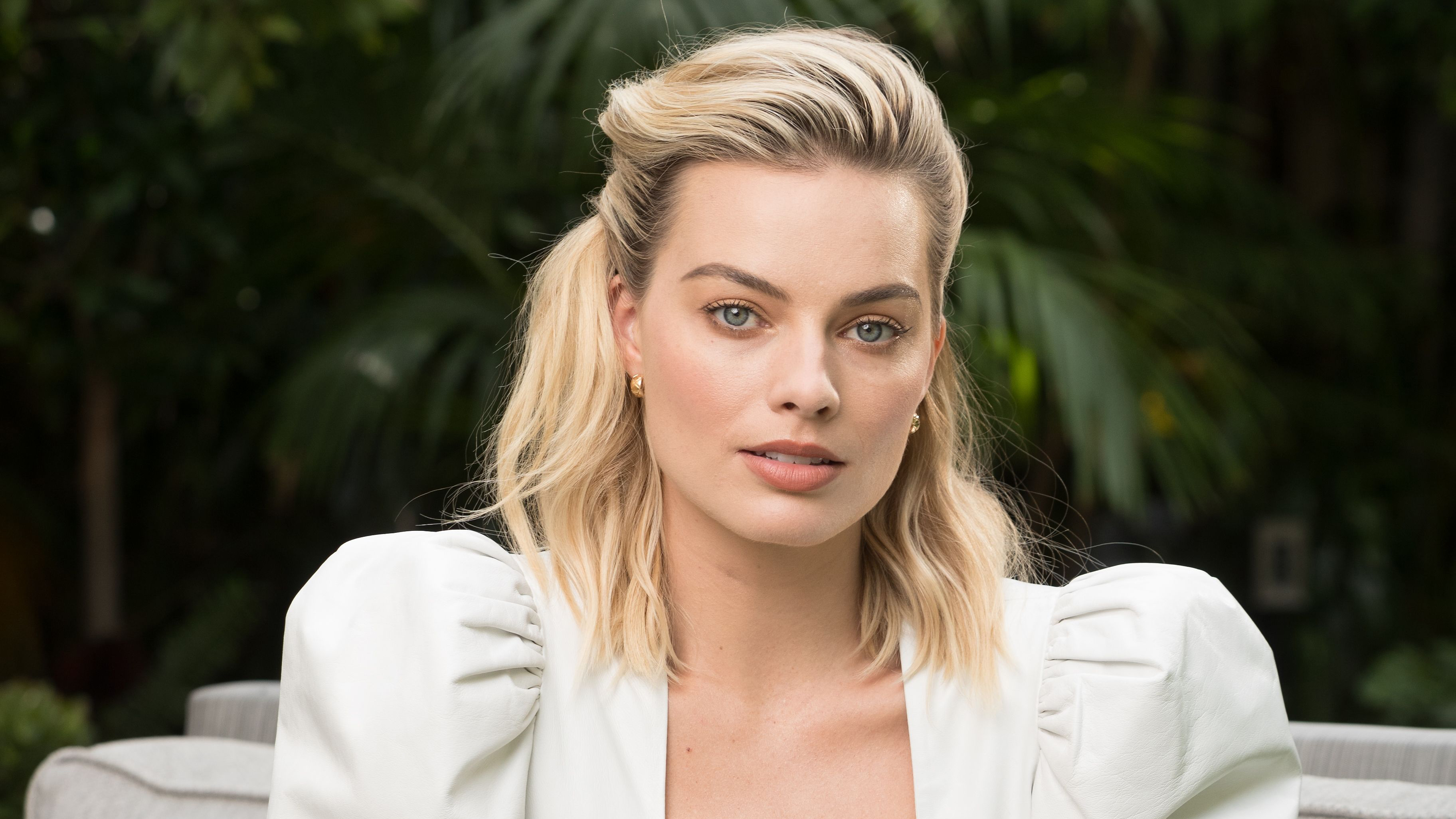 Margot Robbie New Wallpapers