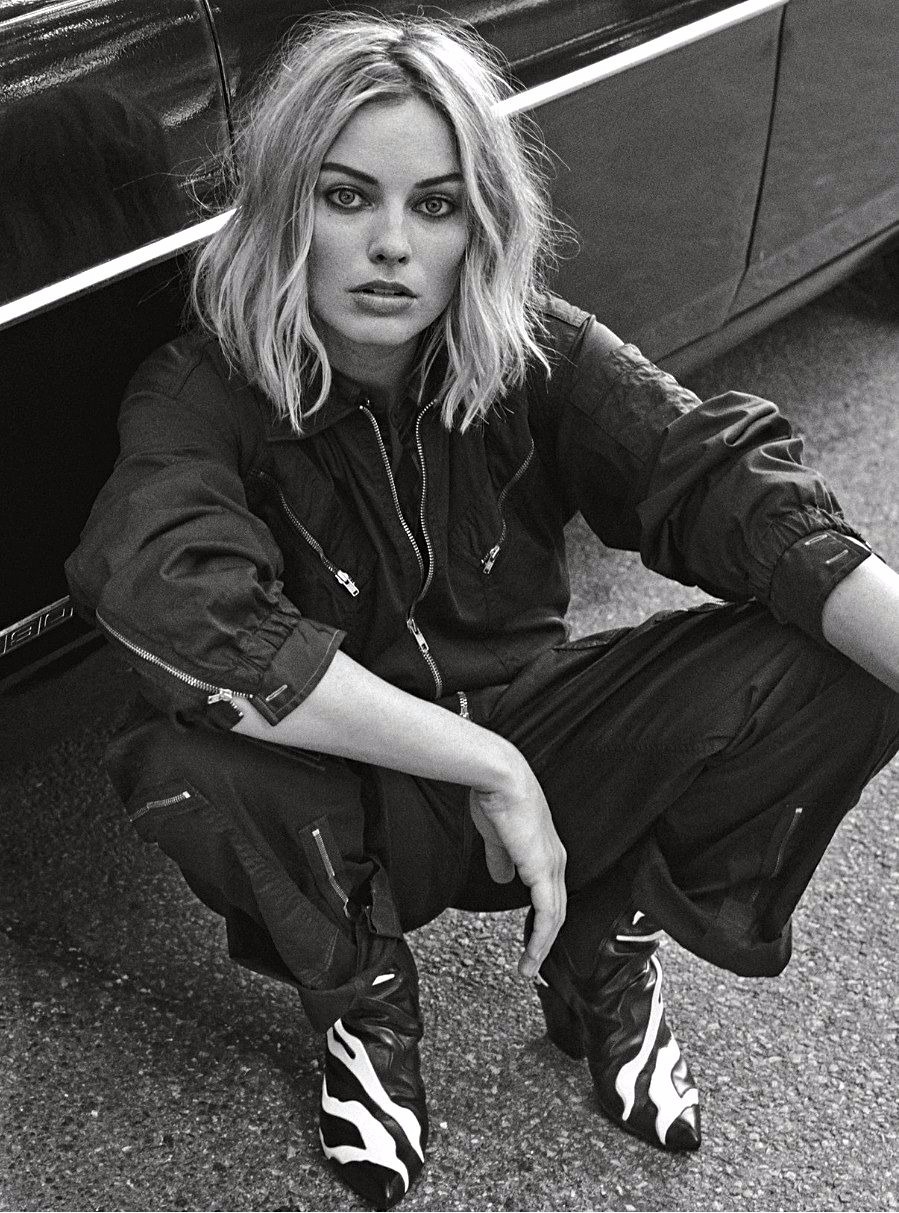 Margot Robbie W Magazine Wallpapers