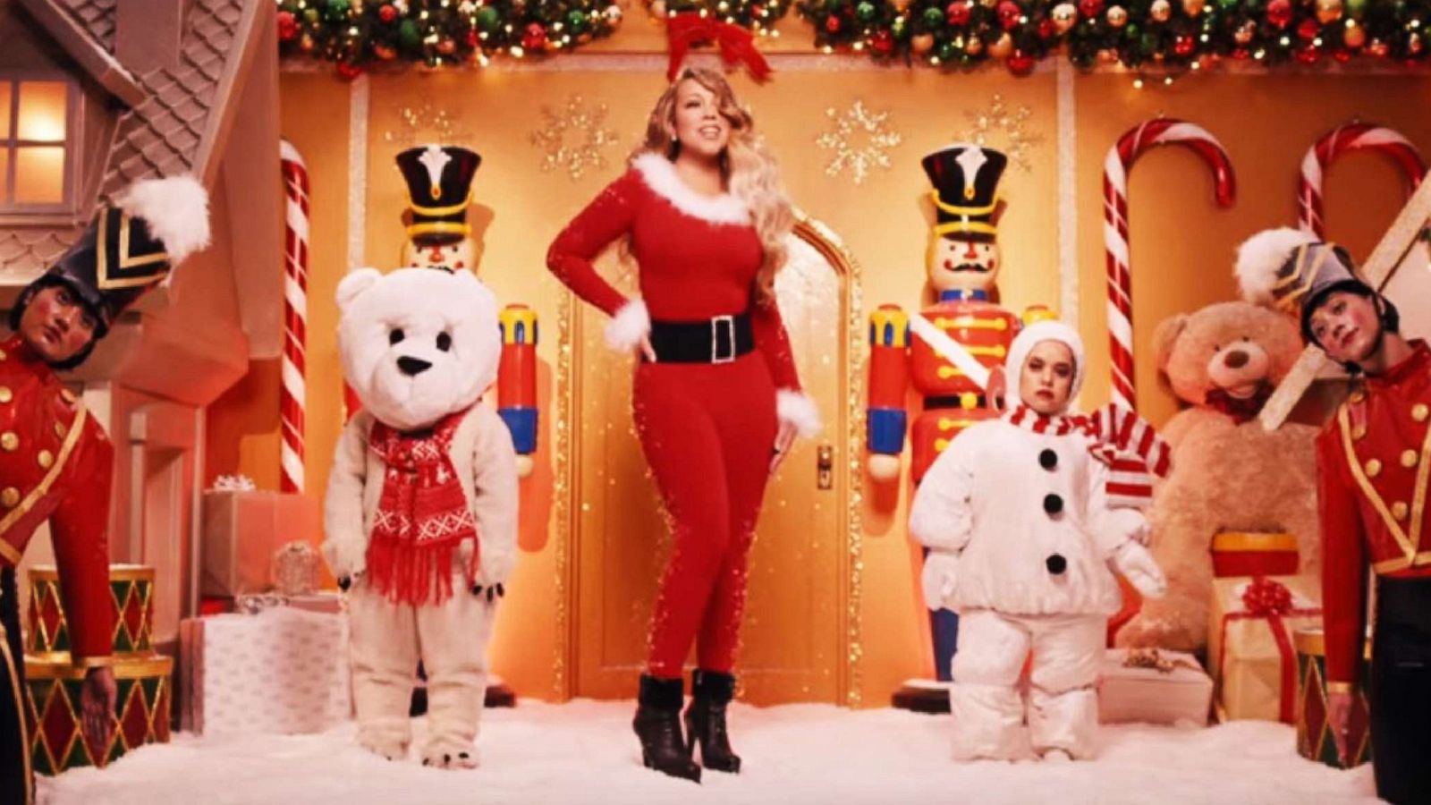 Mariah Carey Christmas Photo Wallpapers