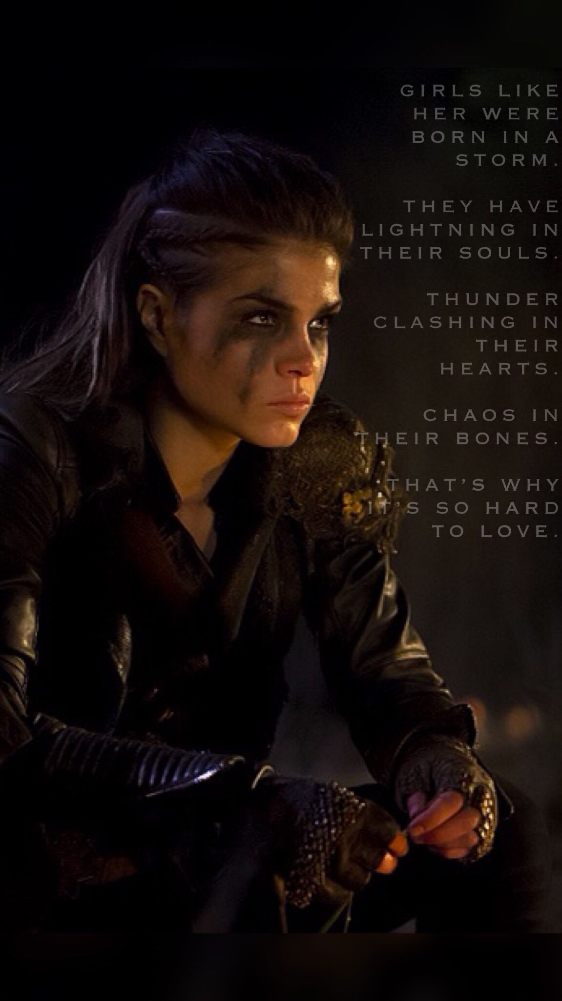 Marie Avgeropoulos As Octavia Blake In The 100 Wallpapers