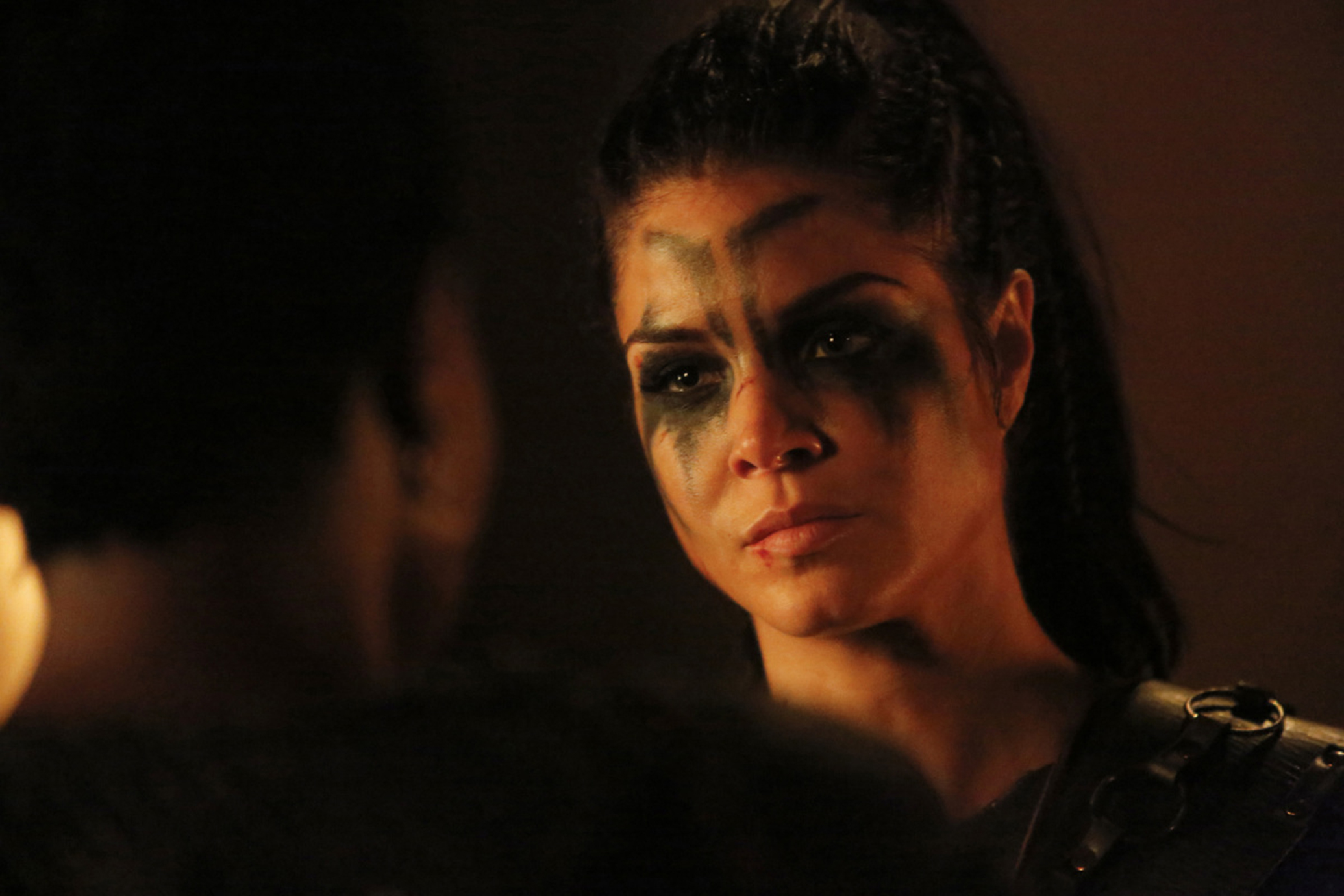 Marie Avgeropoulos As Octavia Blake In The 100 Wallpapers