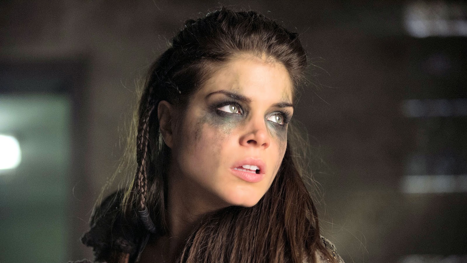 Marie Avgeropoulos Wallpapers