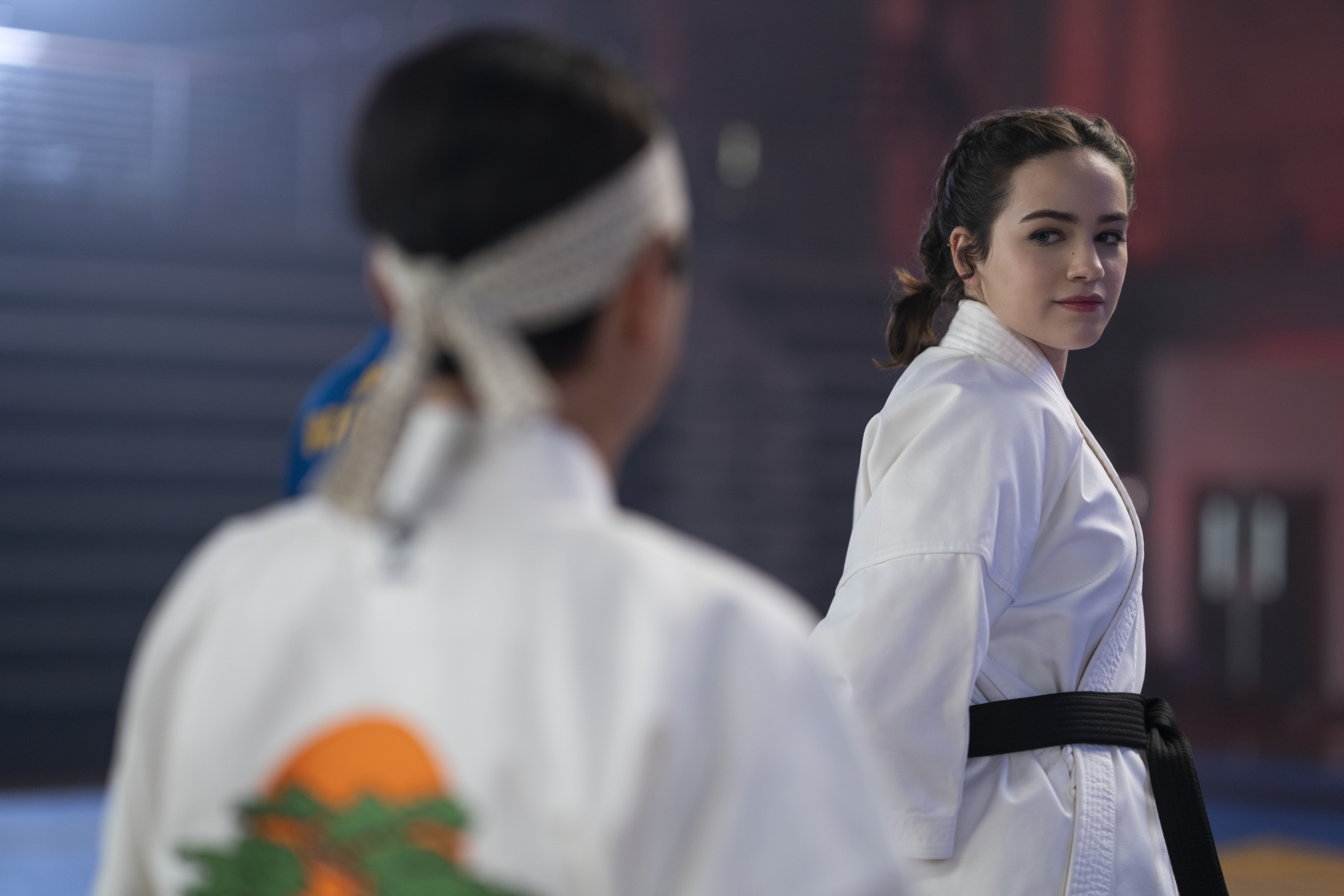 Mary Mouser Cobra Kai Wallpapers