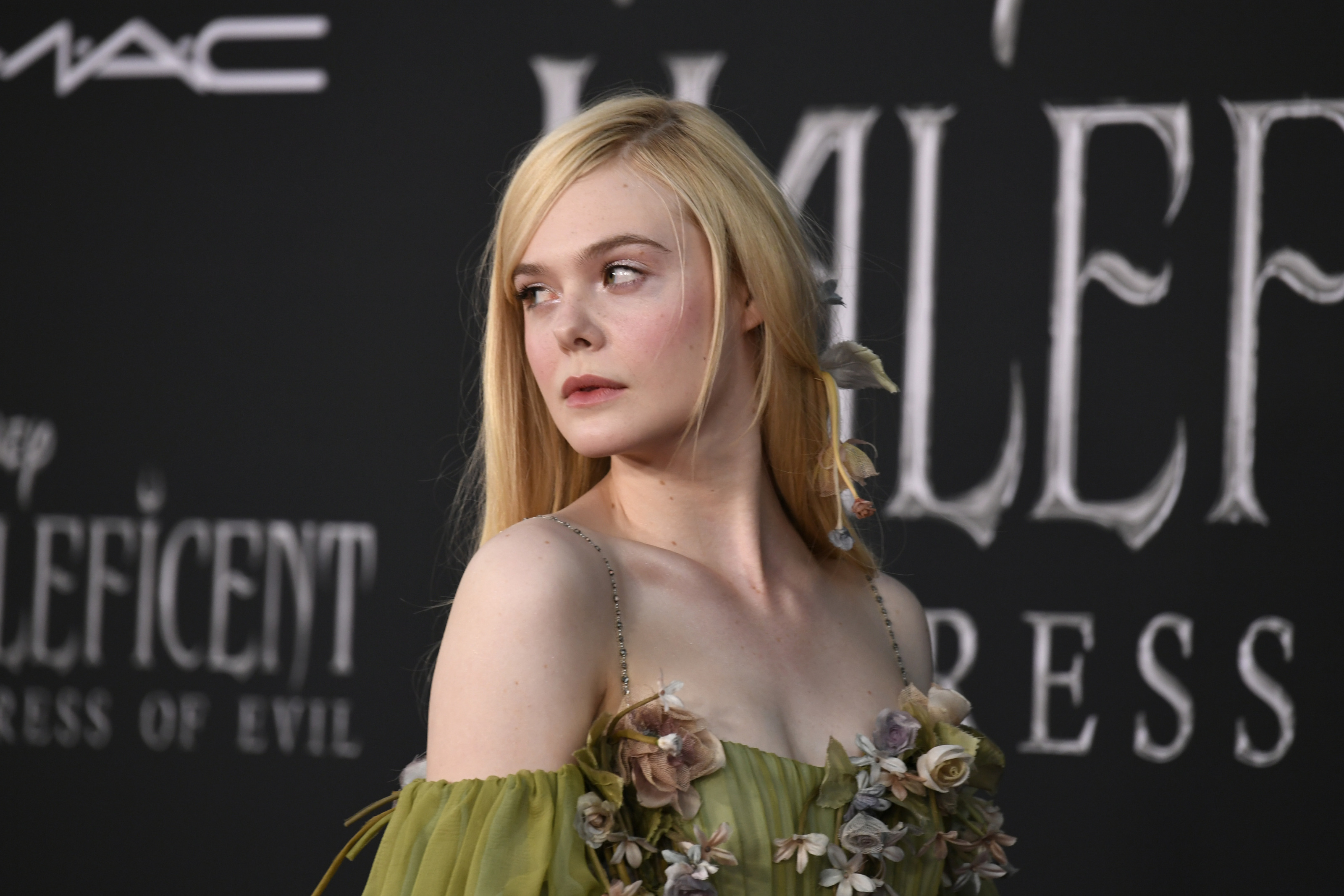 Mary Shelley 2018 Movie Elle Fanning Wallpapers