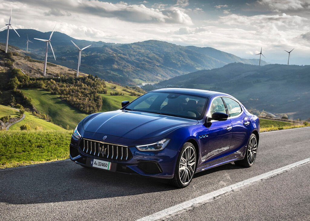 Maserati Ghibli Hybrid Wallpapers