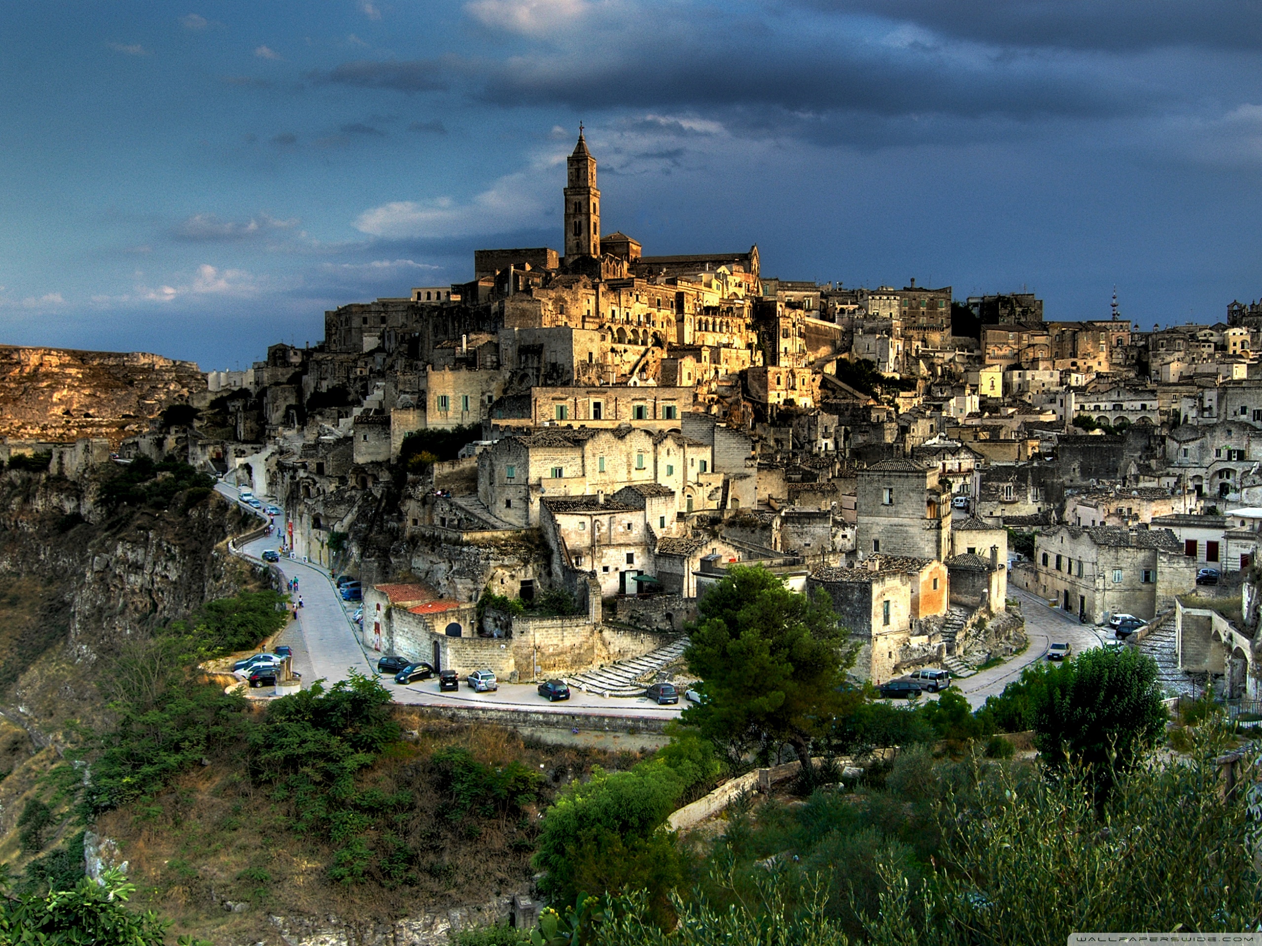 Сасси-ди-Матера Италия. Matera город в Италии. Матера Базиликата Италия. Пещерный город Сасси-ди-Матера.