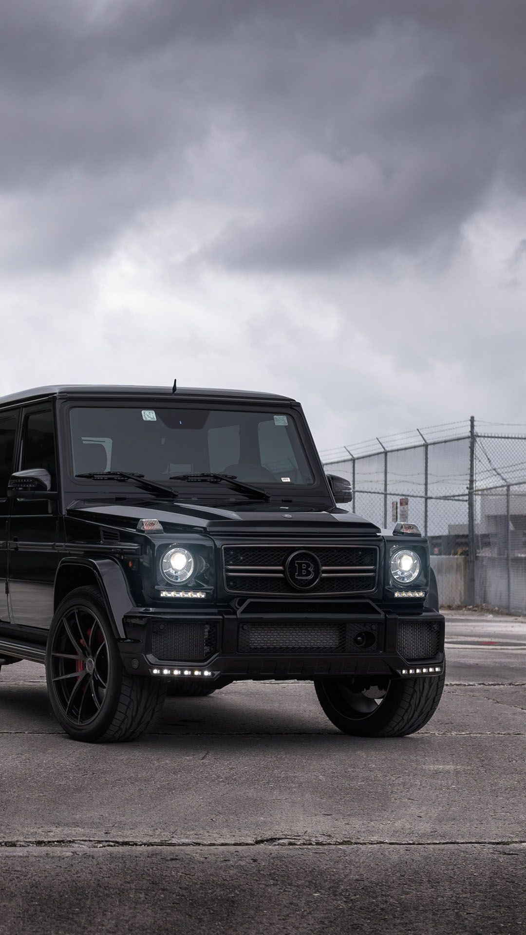 Matte Mercedes G Wagon Wallpapers