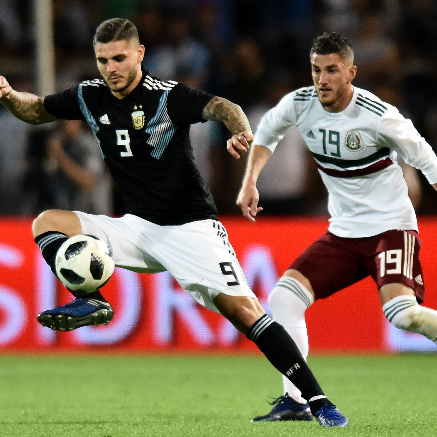 Mauro Icardi Argentina Footballer Wallpapers