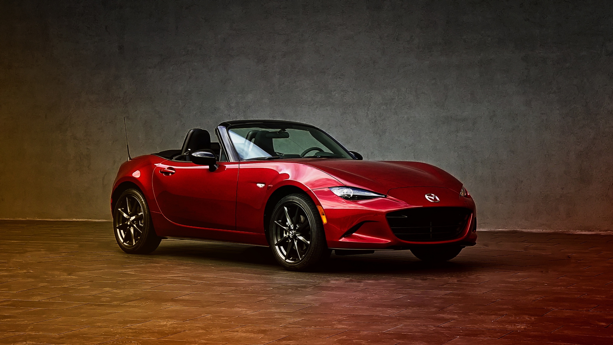 Mazda Roadster Wallpapers