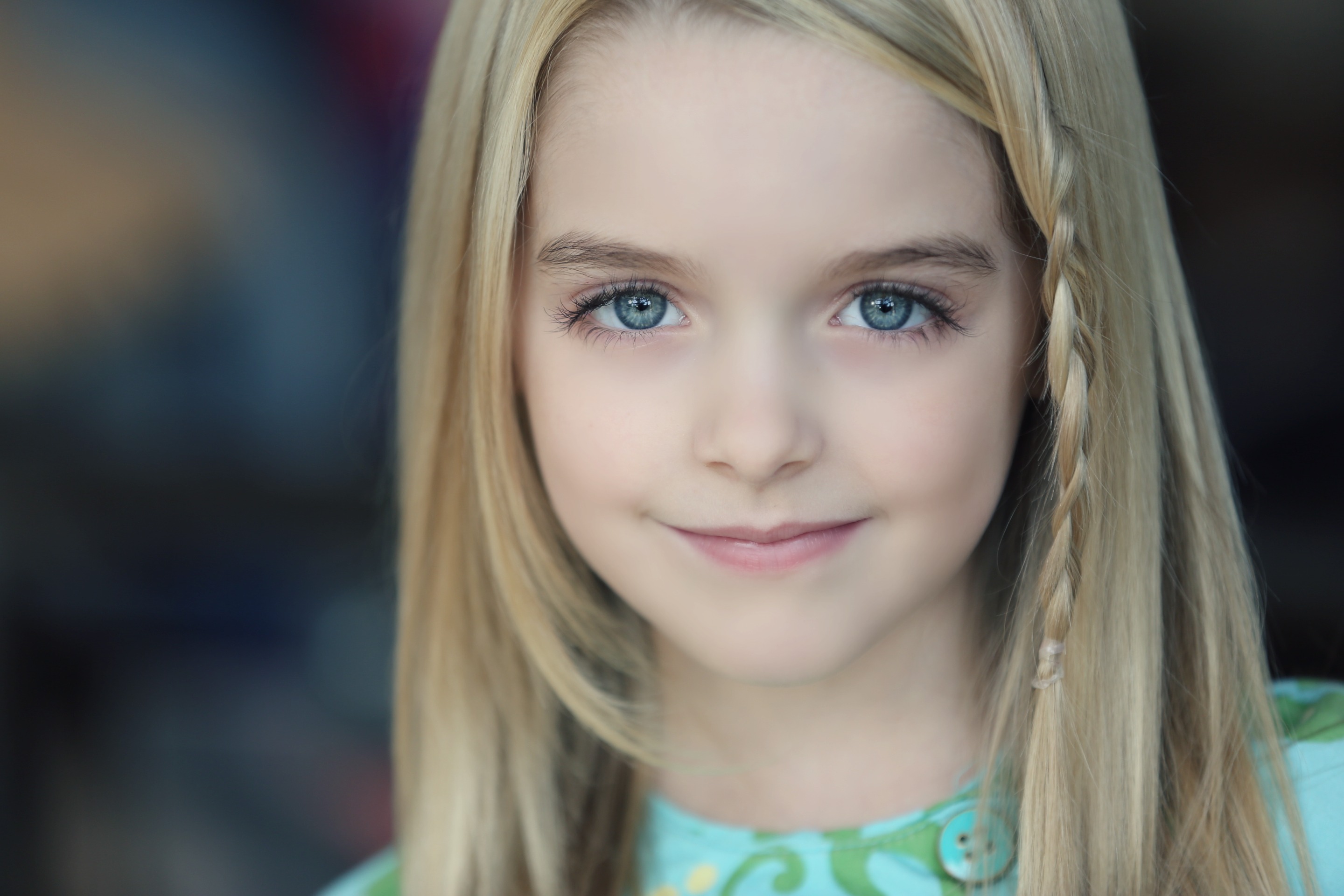 Mckenna Grace Wallpapers