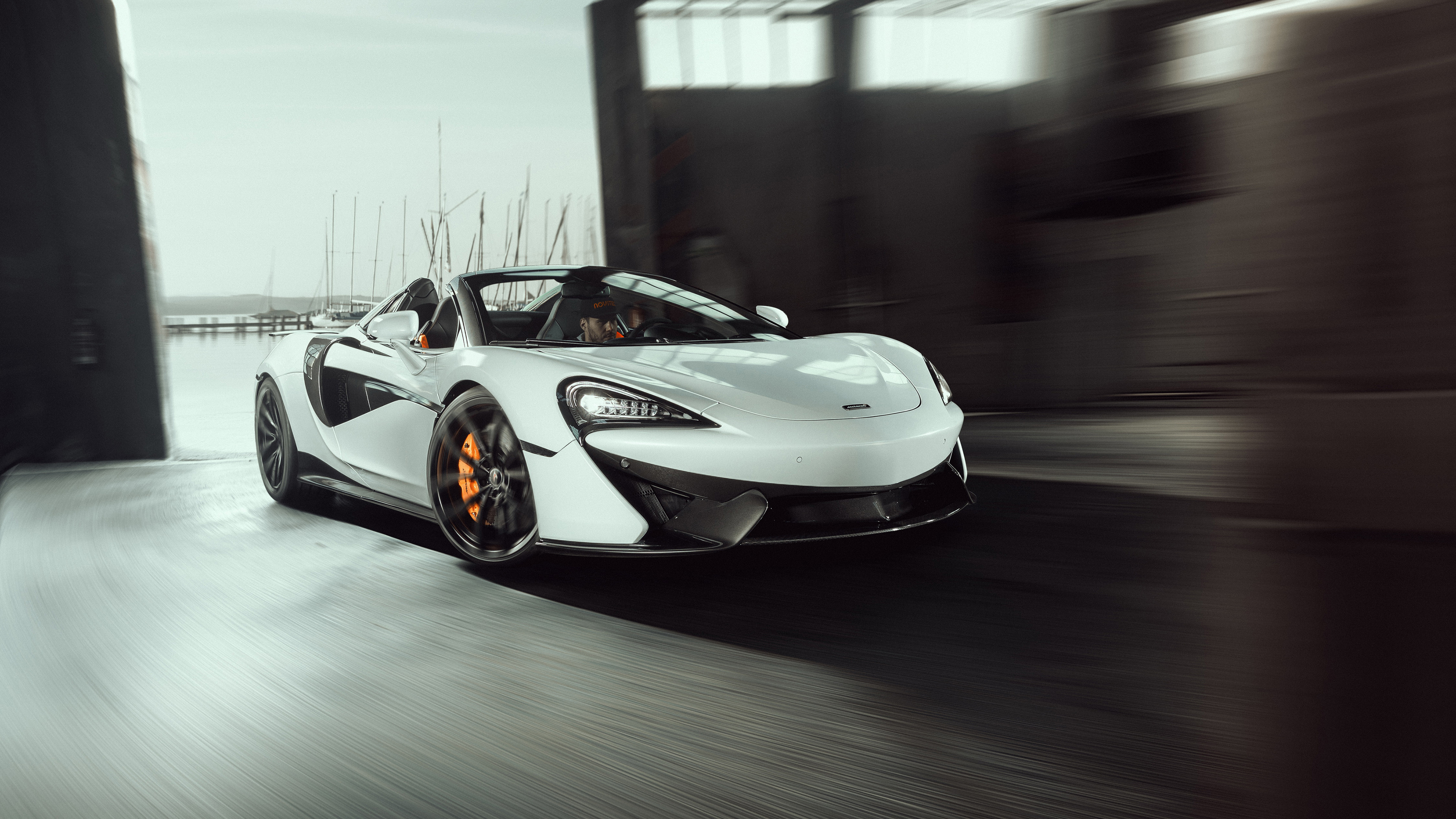 Mclaren 570S 2018 Wallpapers