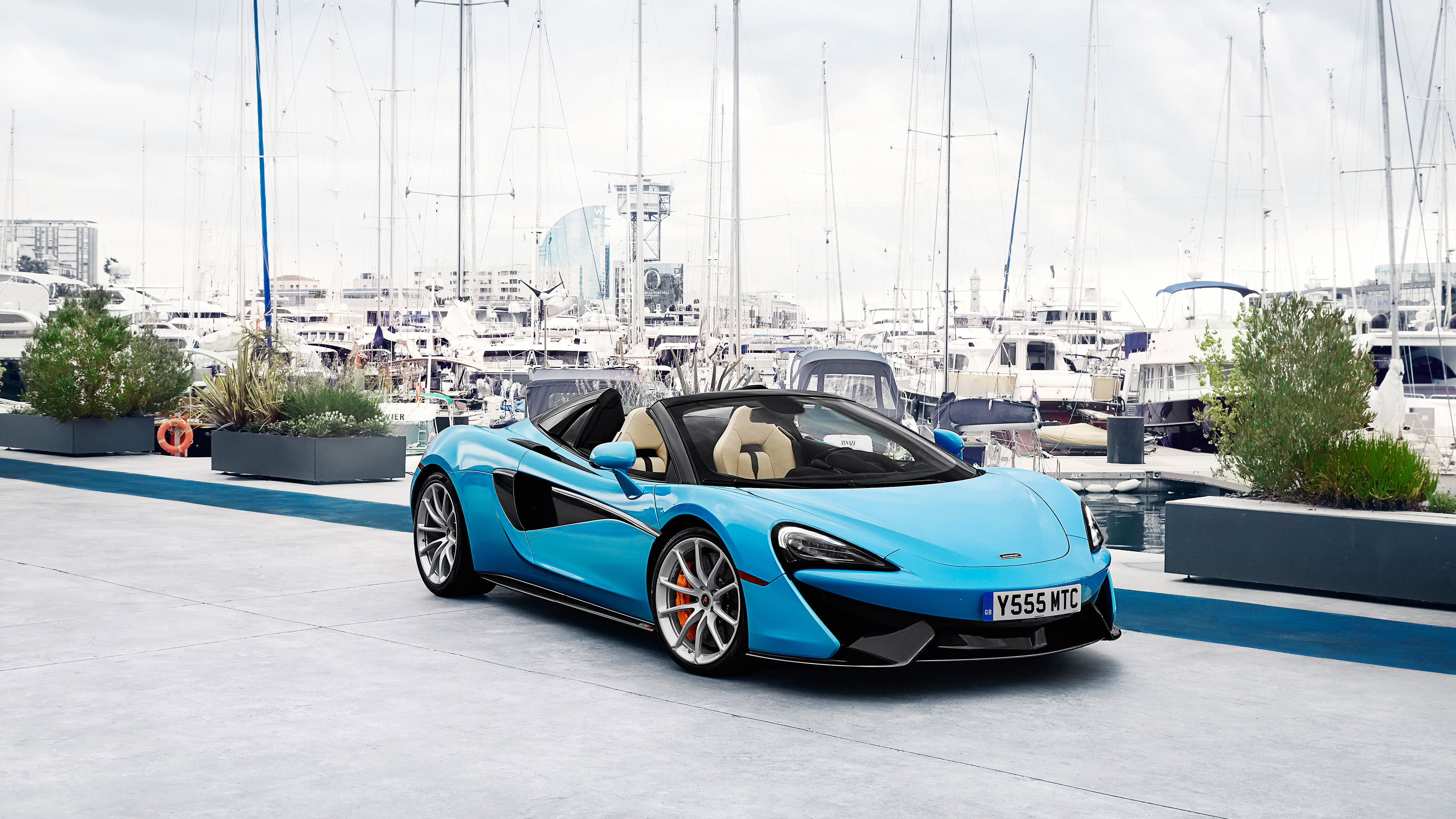 Mclaren 570S Spider Wallpapers