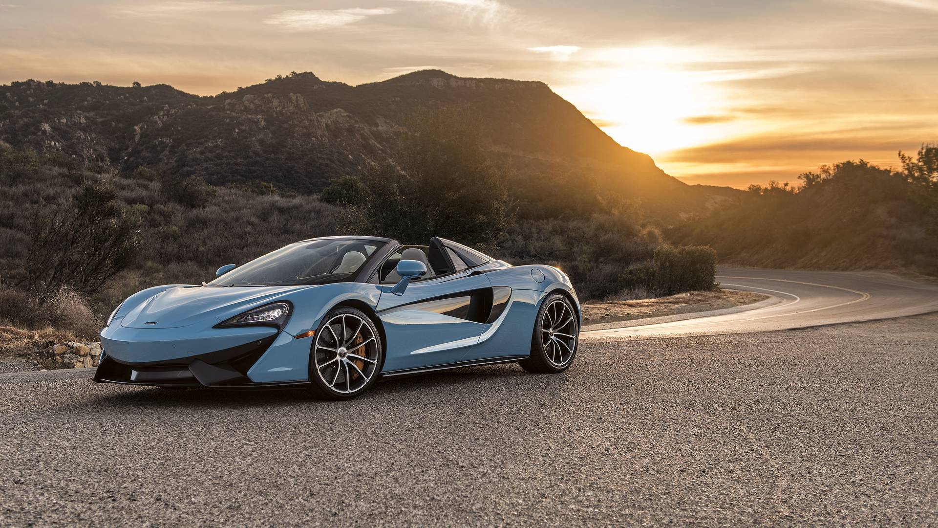 Mclaren 570S Spider Wallpapers