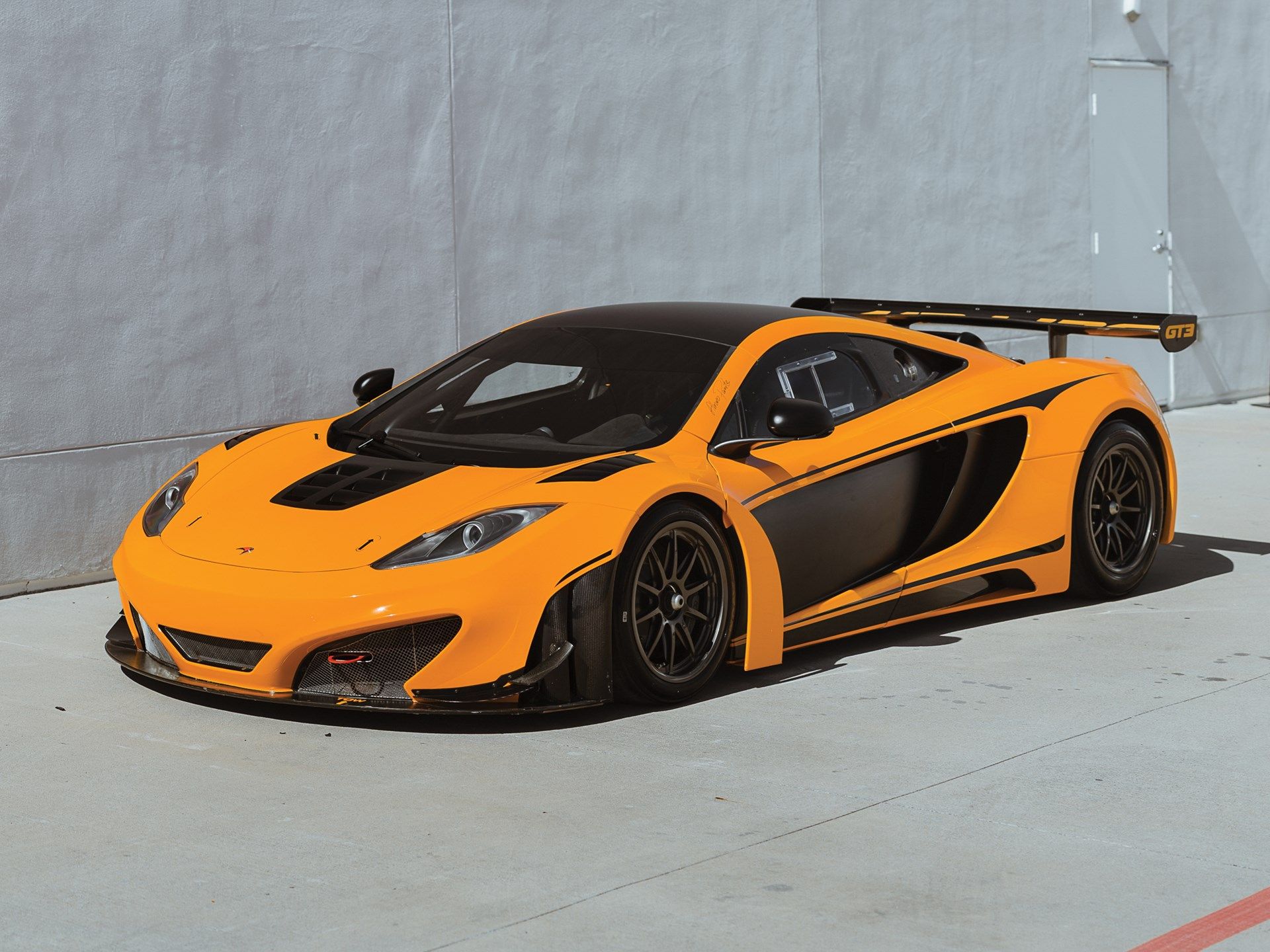 Mclaren Mp4-12C Gt3 Wallpapers