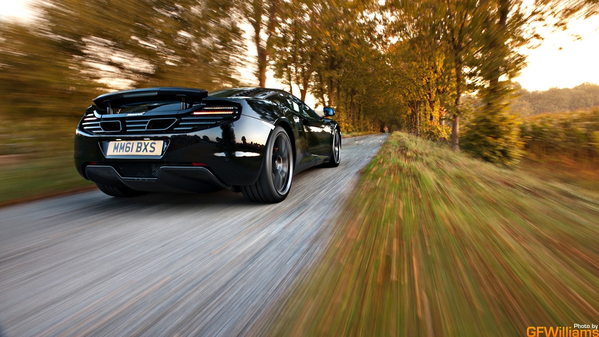 Mclaren Mp4-12C Wallpapers