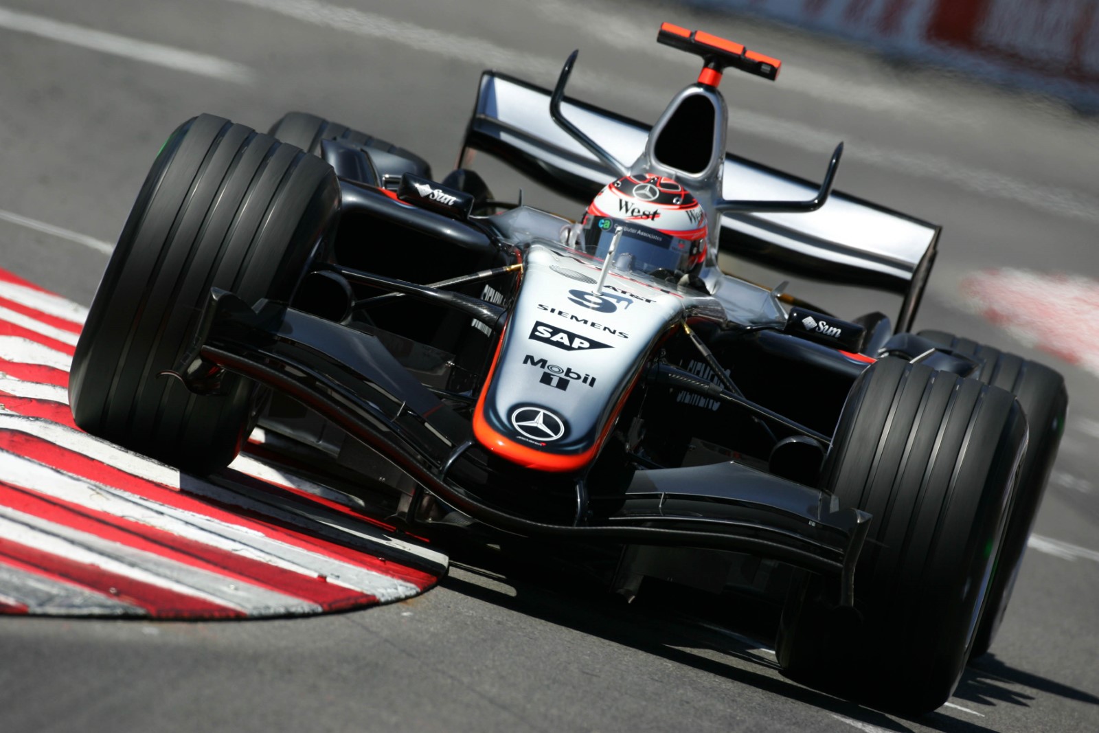 Mclaren Mp4-17 Wallpapers