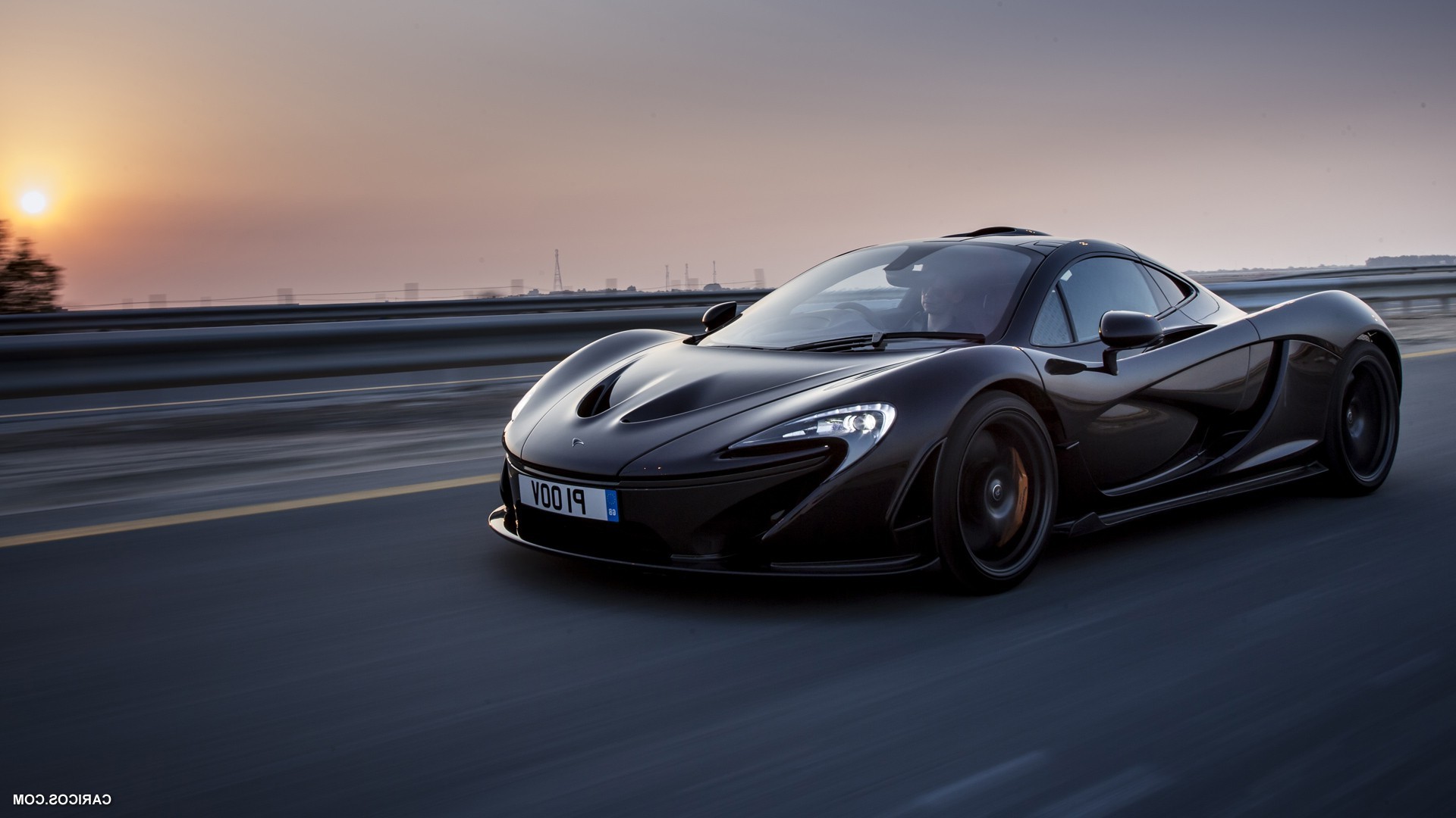 Mclaren P1 1080P Wallpapers