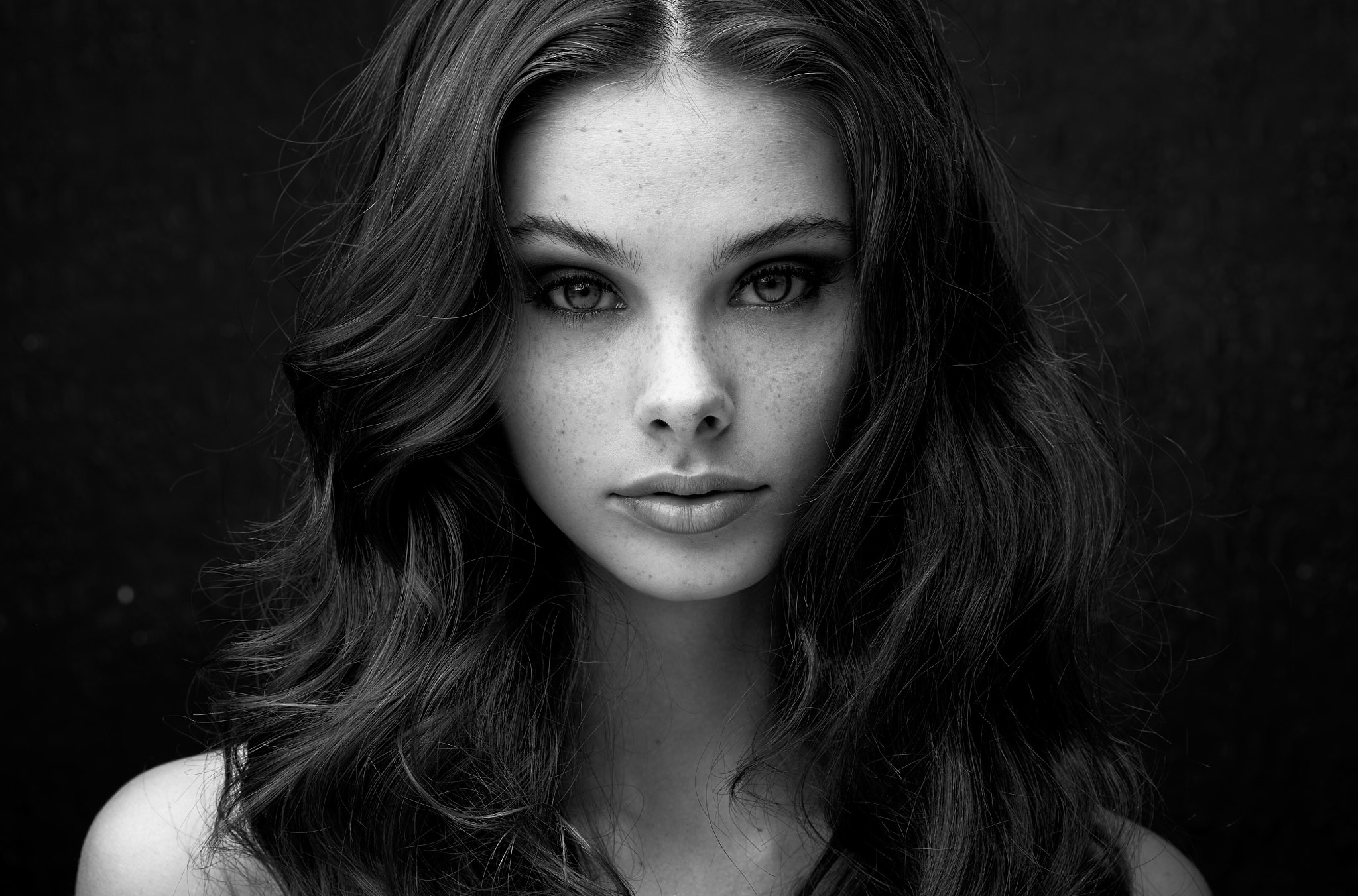 Meika Woollard 2020 Wallpapers