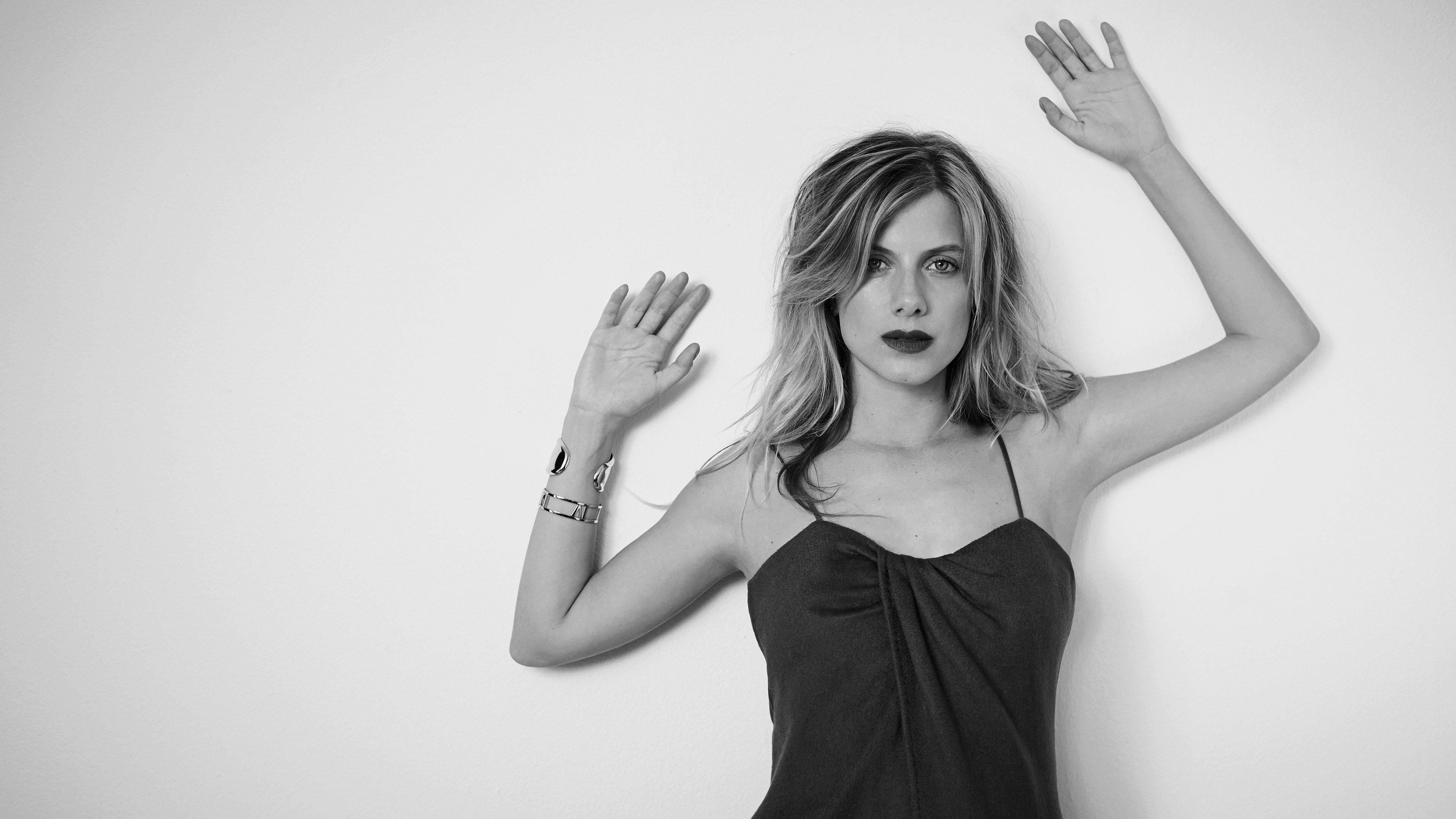 Melanie Laurent Wallpapers