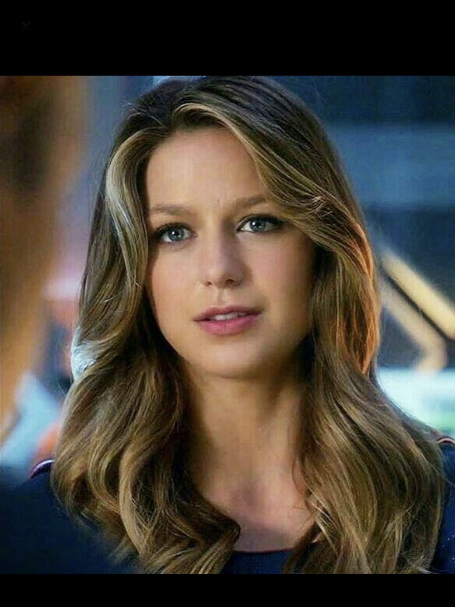 Melissa Benoist As Kara Danvers In Supergirl Wallpapers