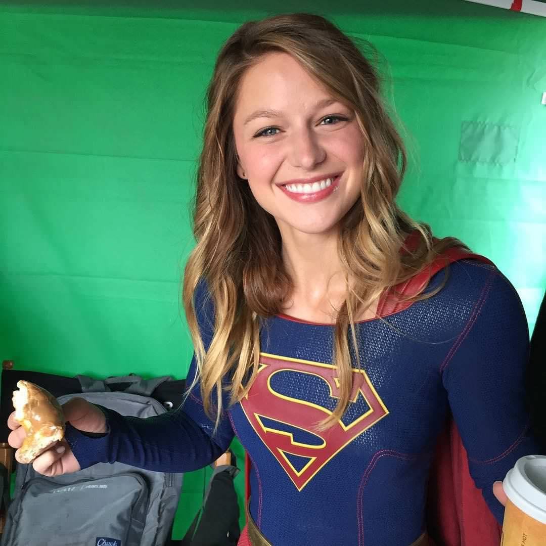 Melissa Benoist Cute Wallpapers