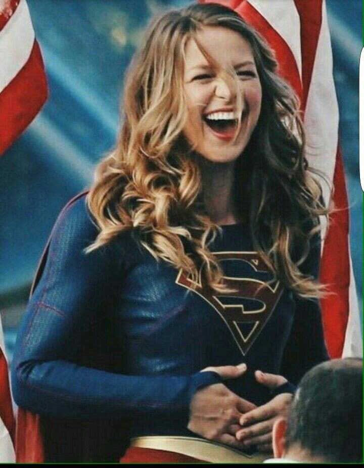 Melissa Benoist Cute Wallpapers