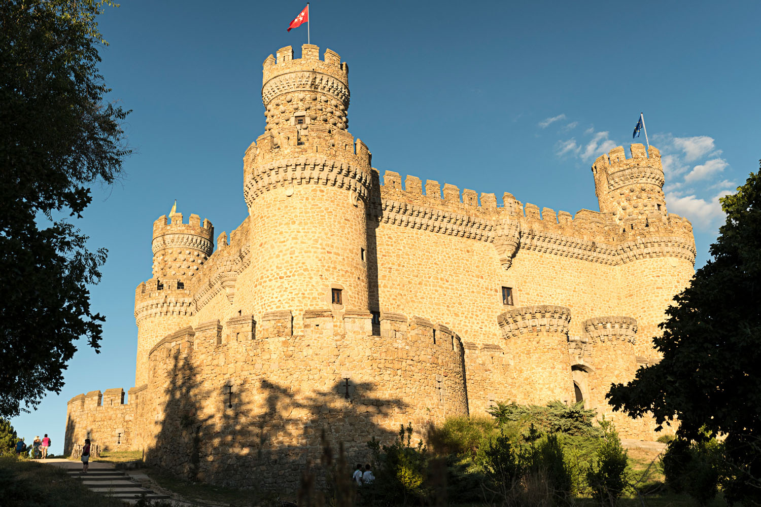 Mendoza Castle Wallpapers