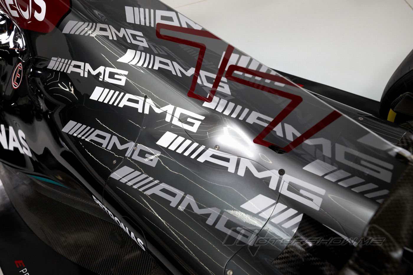 Mercedes-Amg W12 E Performance Wallpapers