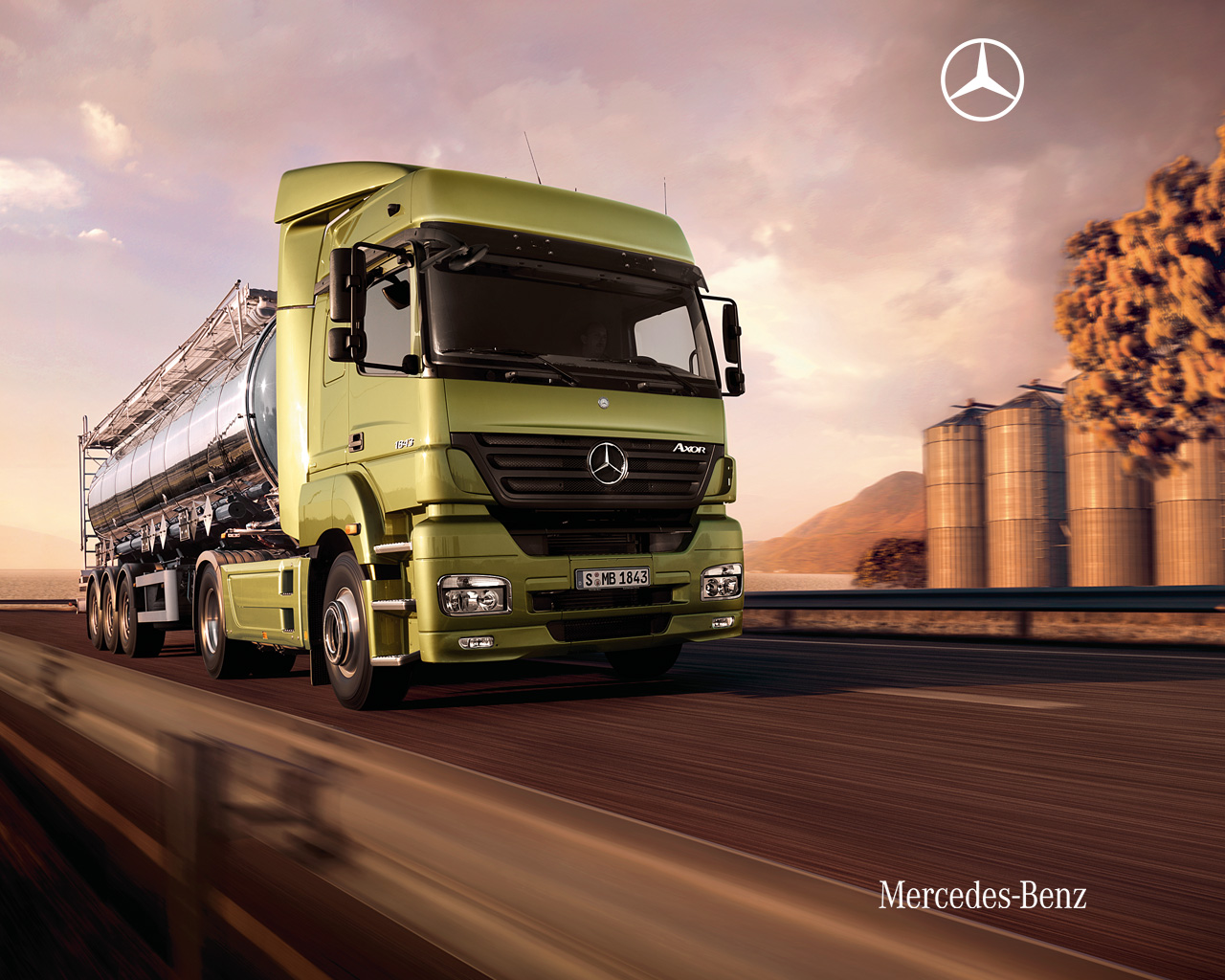 Mercedes Axor Wallpapers