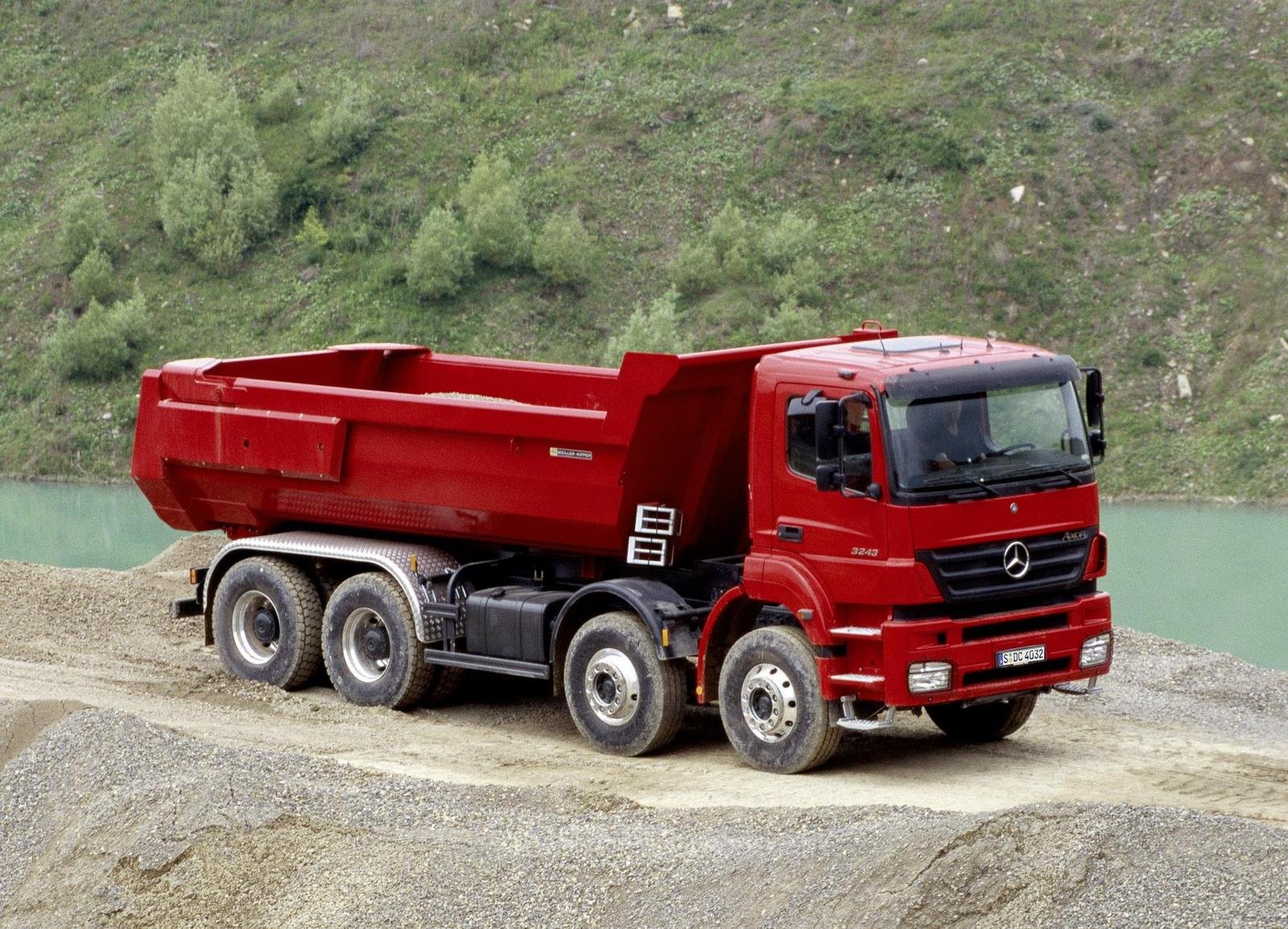 Mercedes Axor Wallpapers