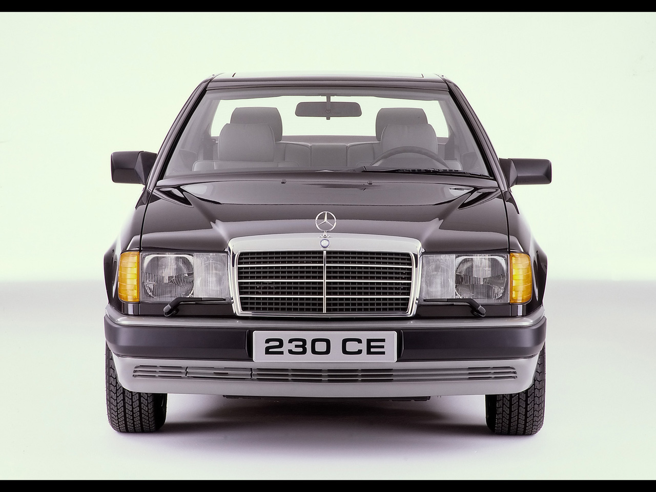 Mercedes-Benz 230 Ce Wallpapers