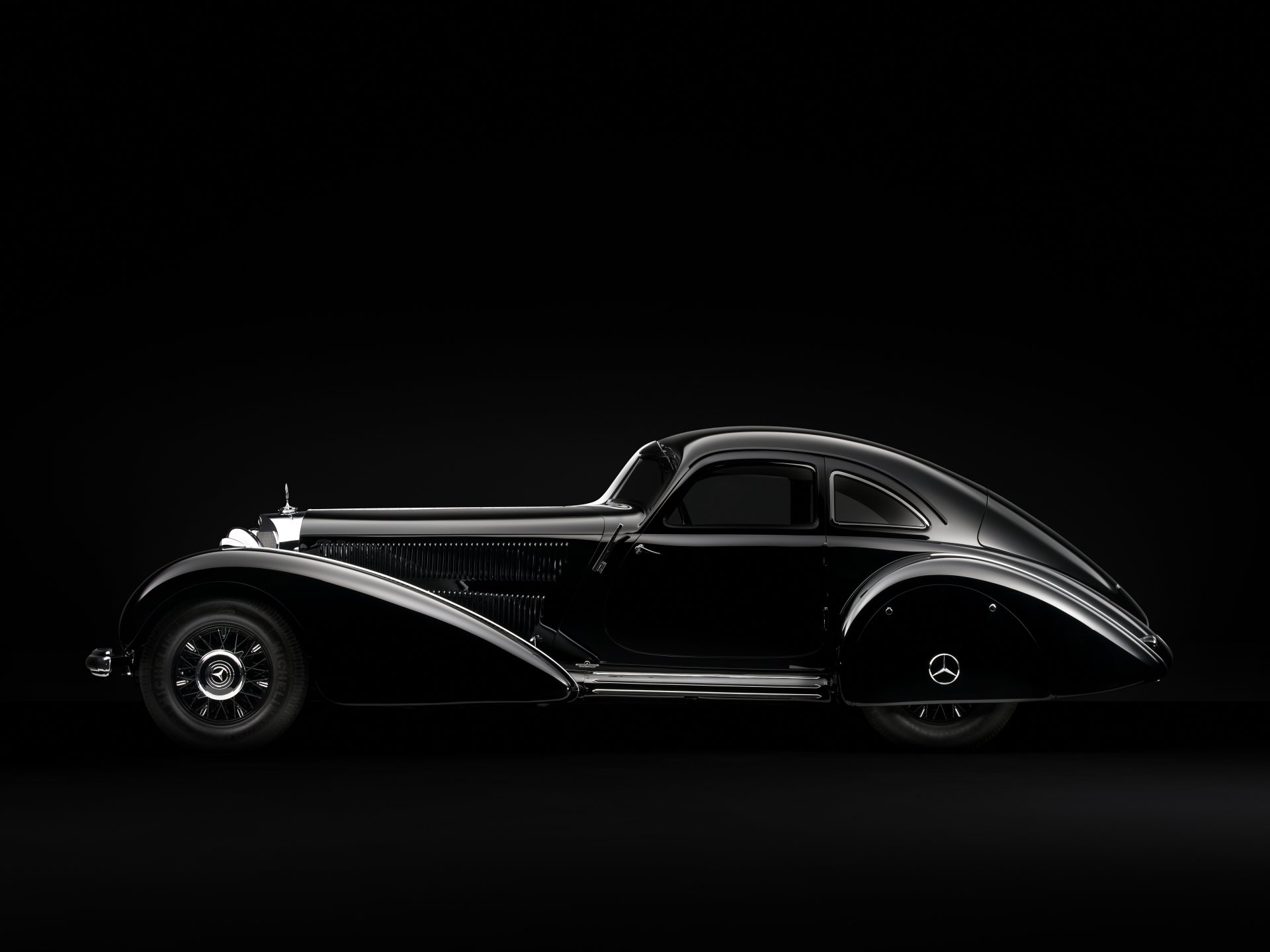 Mercedes-Benz 540 Wallpapers