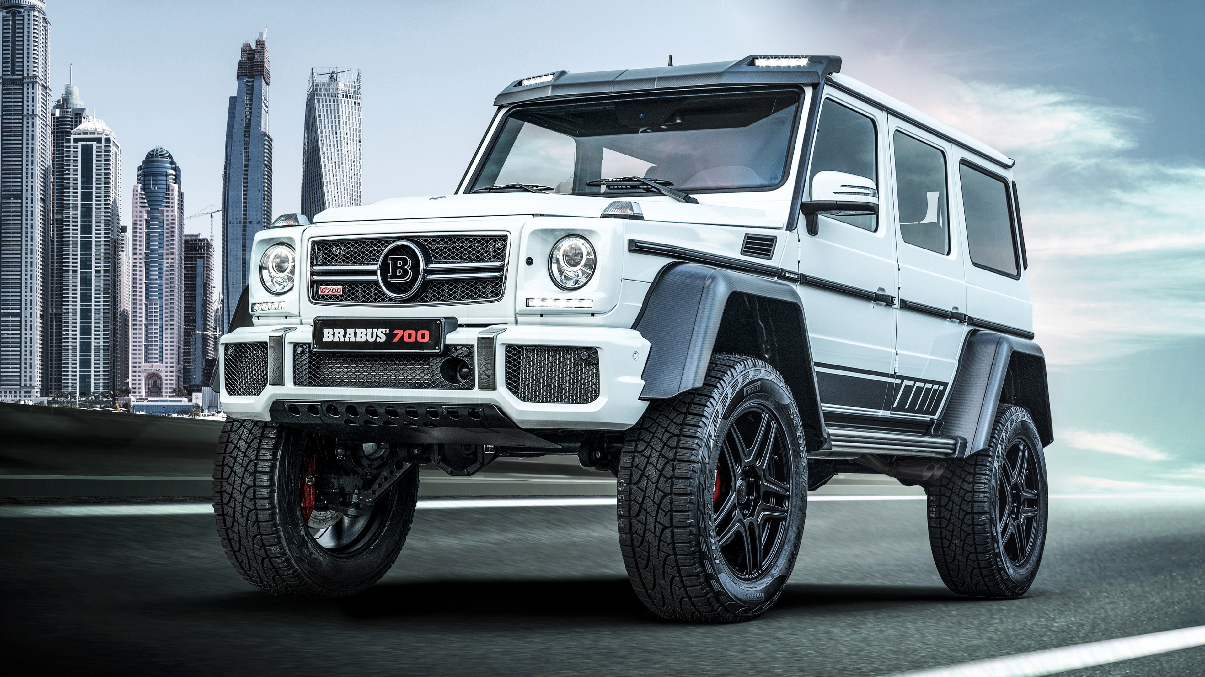 Mercedes-Benz Brabus 700 Wallpapers