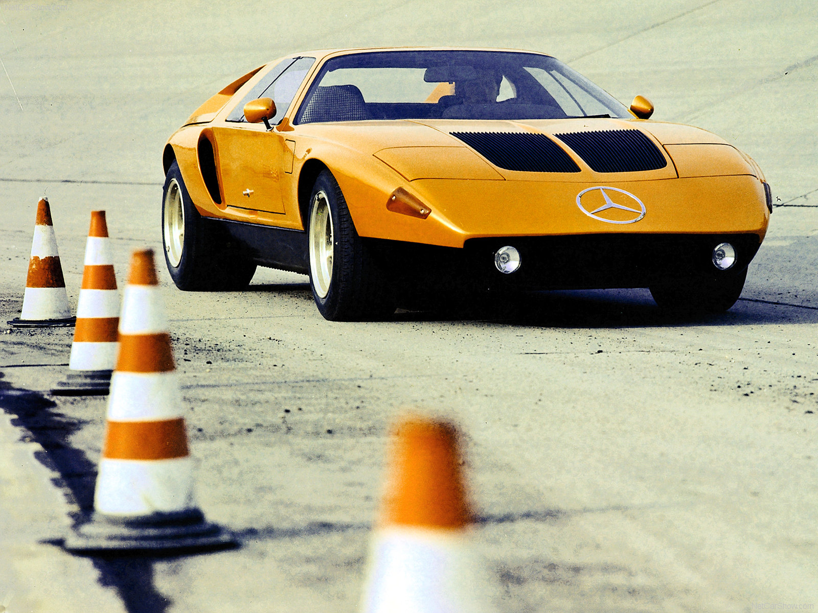 Mercedes-Benz C111 Wallpapers