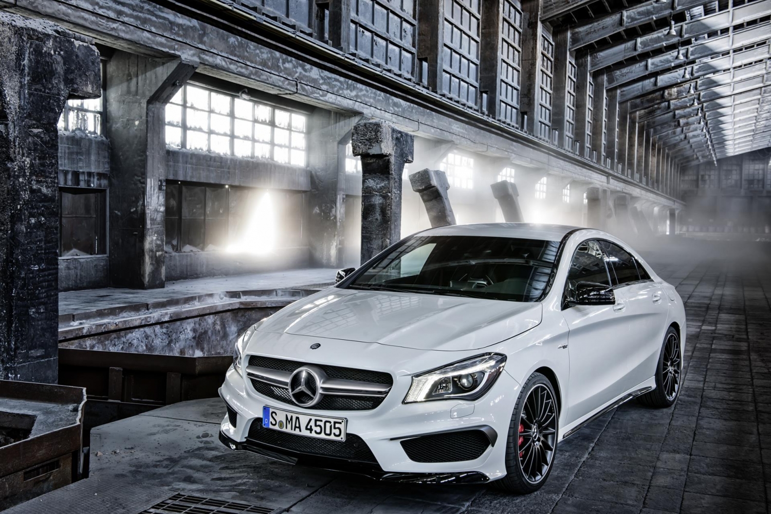 Mercedes-Benz Cla-Class Wallpapers