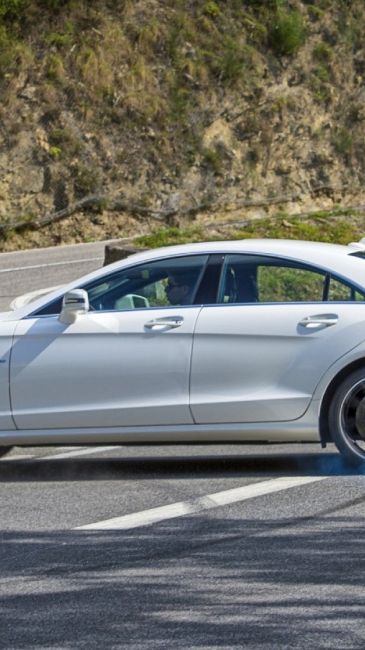 Mercedes-Benz Cls63 Wallpapers